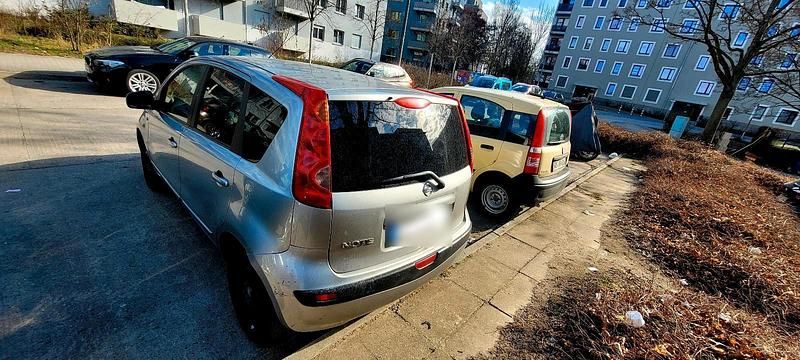 Gebraucht Nissan Note 88 PS (64 kW) 2006 Silber Kleinwagen