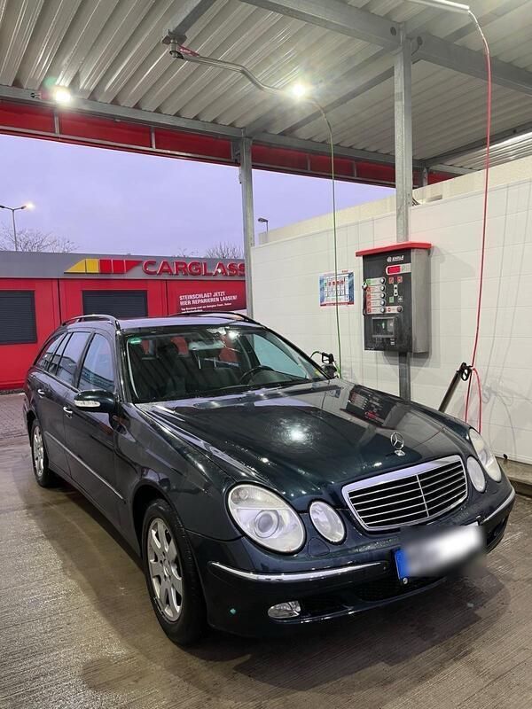 Gebraucht 2003 Mercedes E320 Avantgarde Kombi | 2.900 € (Guter Preis) - Bild 1/4