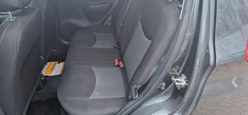 Gebraucht Opel Karl Active 75 PS (55 kW) 2017 Grau Kleinwagen