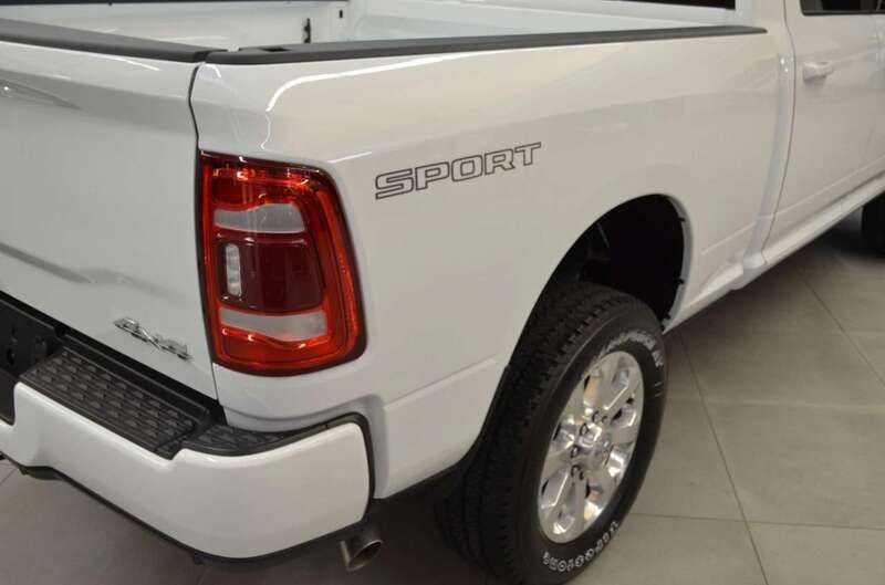 Second-hand Dodge Ram 416 CP (305 kW) 2023 Alb Pickup