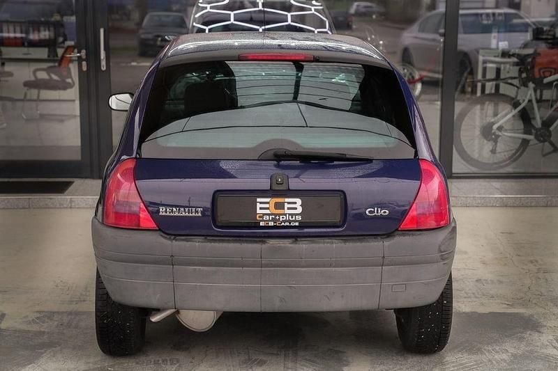 Gebraucht Renault Clio II Basis 58 PS (42 kW) 1998 Schwarz Kleinwagen