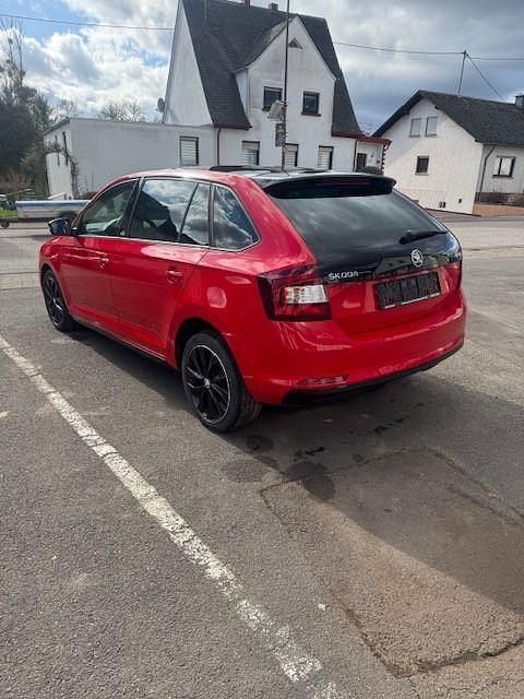 Gebraucht Skoda Rapid Monte Carlo 110 PS (80 kW) 2016 Rot Kleinwagen