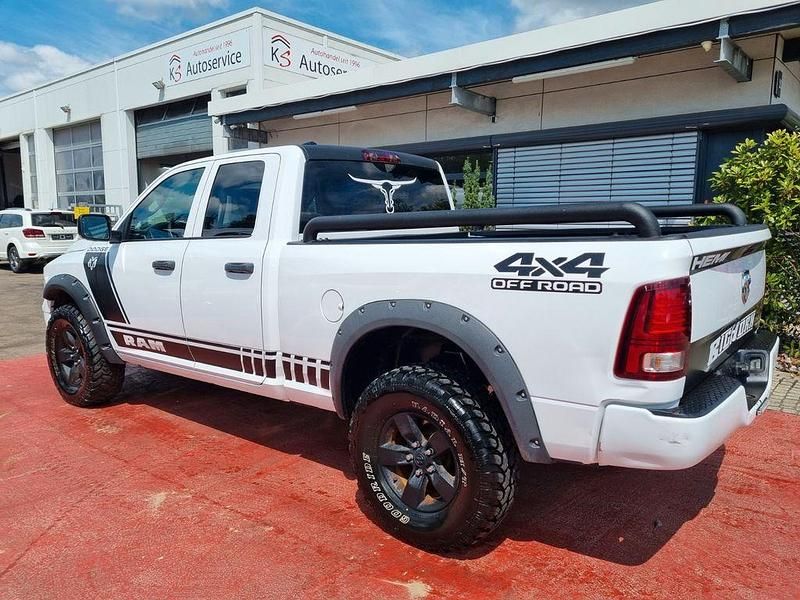 Second-hand Dodge Ram 401 CP (294 kW) 2018 Alb Pickup
