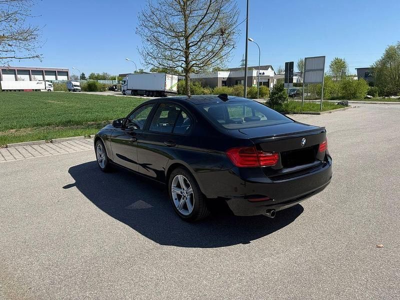 Occasion BMW 320 184 ch (135 kW) 2012 Noir Berline