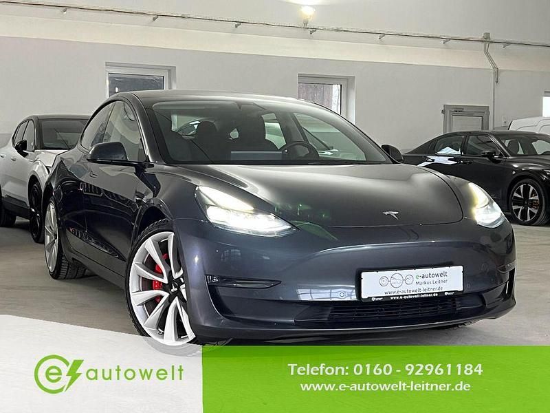 Silber Gebraucht 2021 Tesla Model 3 Performance Limousine | 27.470 € (Fairer Preis) - Bild 1/4