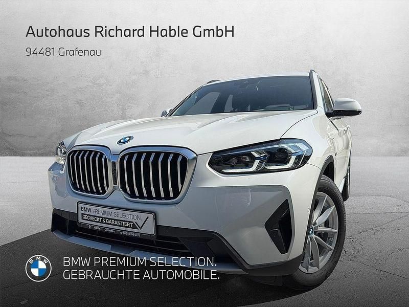Alpinweiß uni Gebraucht 2022 BMW X3 Sport Line SUV | 40.800 € (Guter Preis) - Bild 1/4