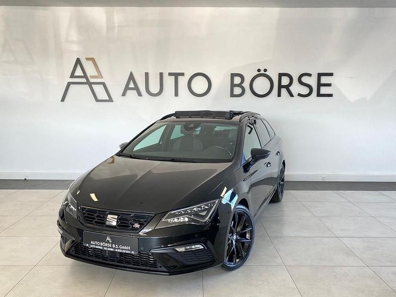 Schwarz Gebraucht 2020 Seat Leon FR Limousine | 16.890 € (Fairer Preis) - Bild 1/4