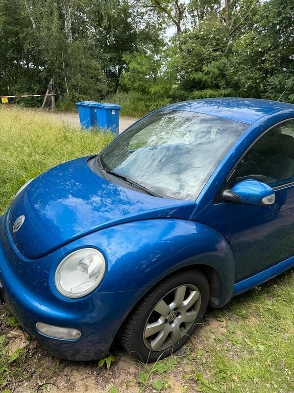 Blau Gebraucht 2003 VW Beetle Kleinwagen | 2.500 € (Fairer Preis) - Bild 1/3