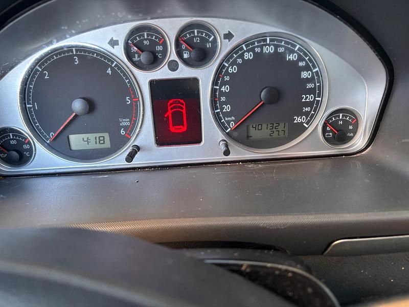 Gebraucht VW Sharan 2006 Silber Van / Kleinbus