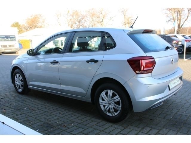 Usata VW Polo Trendline 80 CV (58 kW) 2019 Argento Berlina