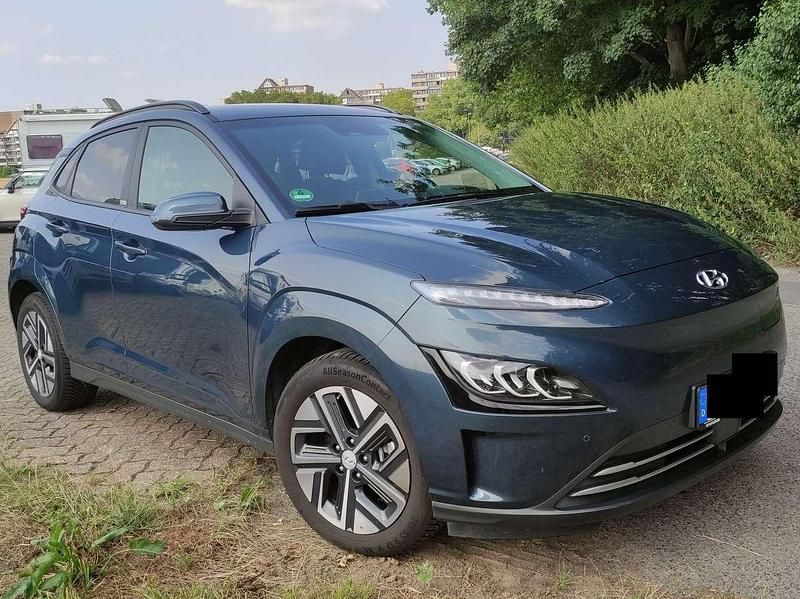 Gebraucht Hyundai Kona 150 kW (204 PS) 2021 Blau SUV