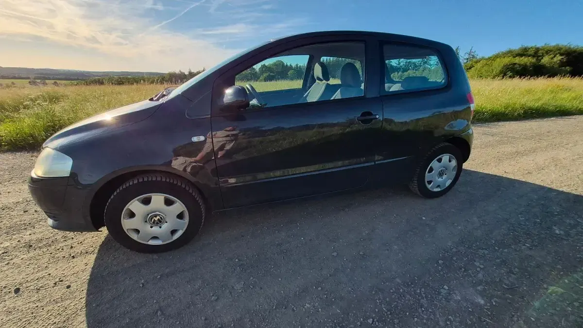 Gebraucht VW Fox 54 PS (39 kW) 2008 Grau Kleinwagen