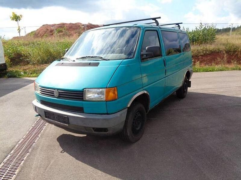 Grün Gebraucht 1991 VW T4 Van | 2.900 € - Bild 1/4