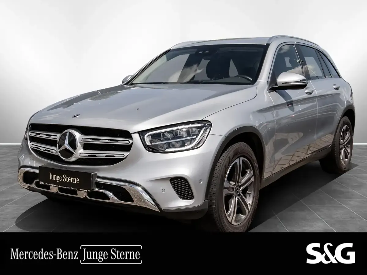 Gebraucht Mercedes GLC220 194 PS (142 kW) 2022 SUV