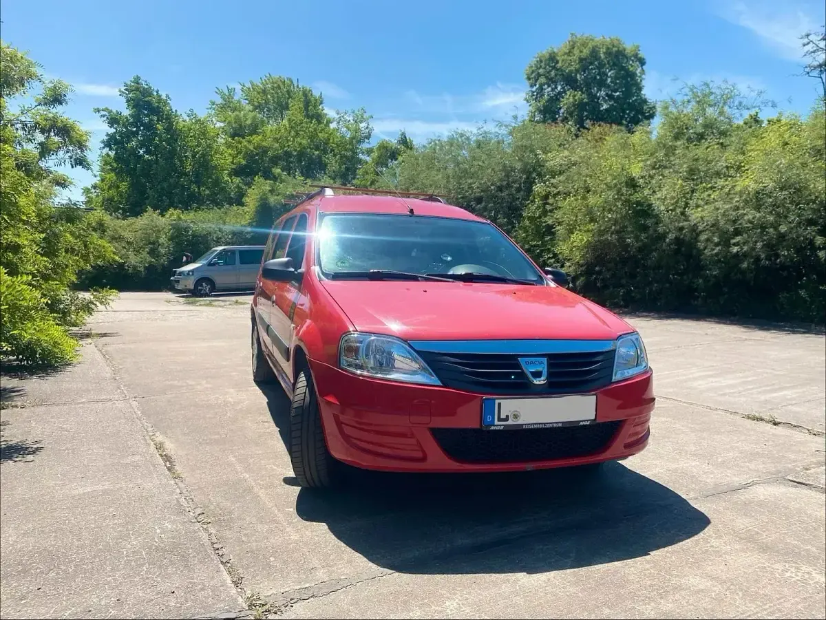 Gebraucht Dacia Logan 2009 Rot Kleinwagen