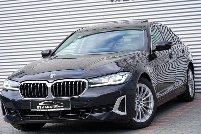 Saphirschwarz Gebraucht 2023 BMW 530 Luxury Line Limousine | 34.999 € (Superpreis) - Bild 1/4