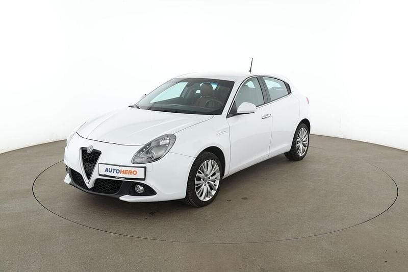 Second-hand Alfa Romeo Giulietta Super 170 CP (125 kW) 2016 Hatchback
