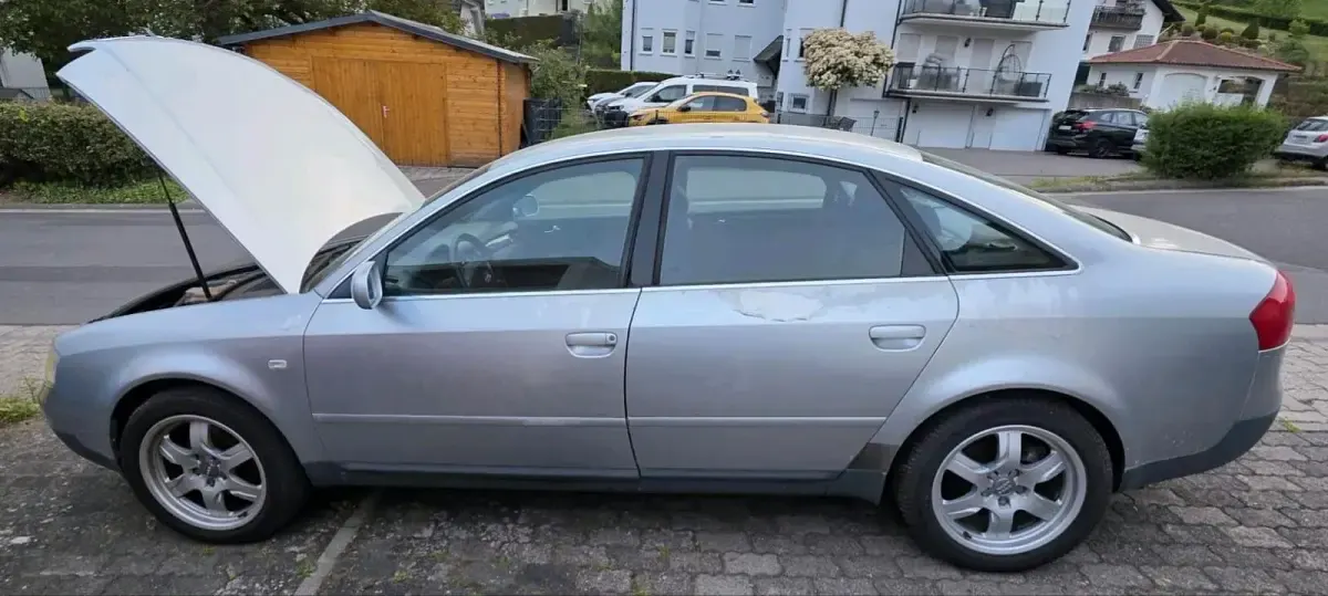 Gebraucht Audi A6 150 PS (110 kW) 1998 Grau Limousine