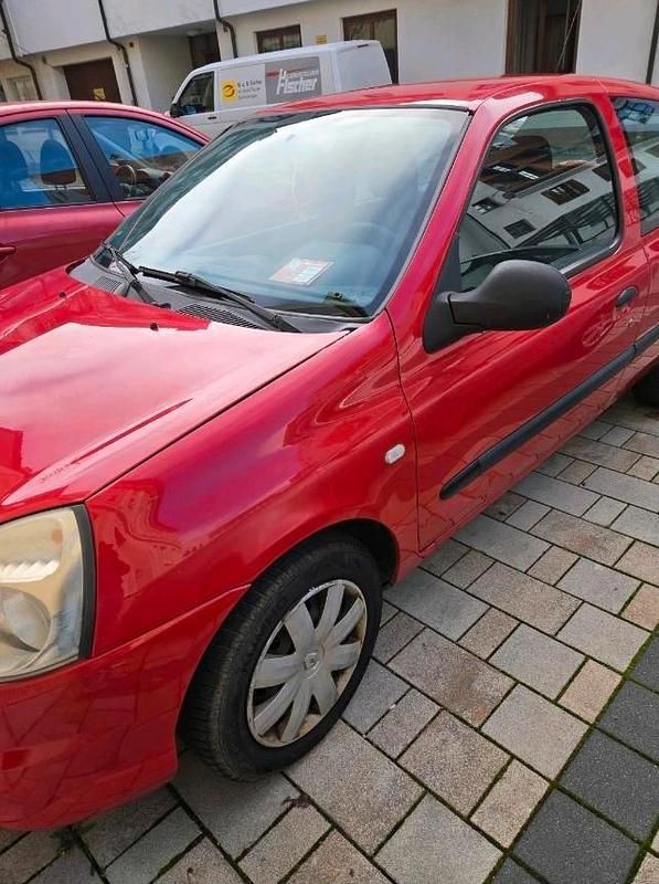 Gebraucht Renault Clio II 70 PS (51 kW) 2009 Rot Kleinwagen
