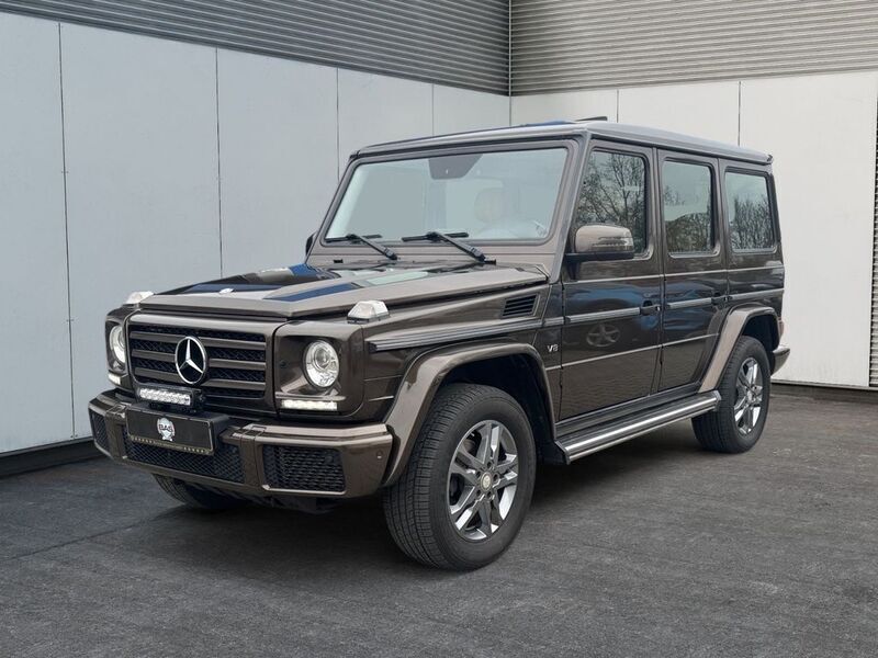 Braun Gebraucht 2016 Mercedes G500 SUV | 56.490 € (Teuer) - Bild 1/4