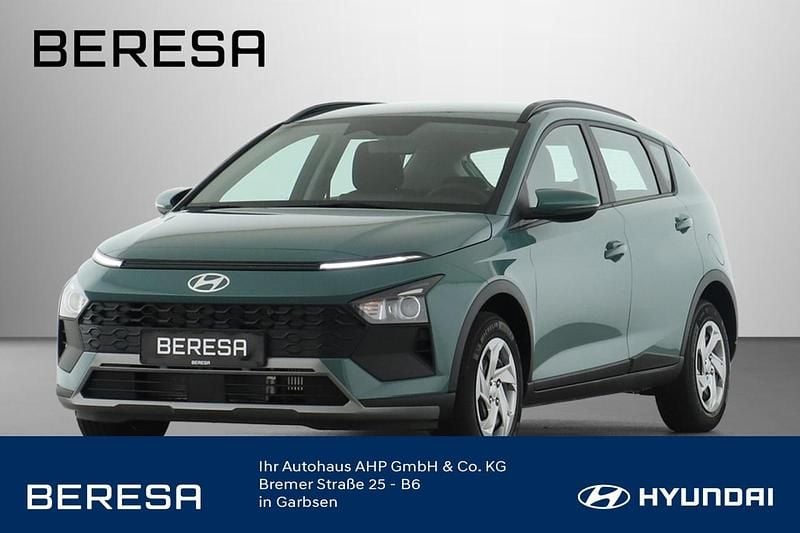 Grün Neu 2025 Hyundai Bayon Select SUV | 18.280 € (Superpreis) - Bild 1/4