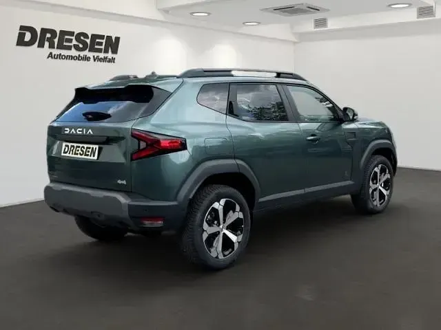 Neu Dacia Duster Journey 154 PS (113 kW) 2026 Gruen SUV