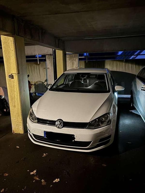Gebraucht VW Golf VII Cup 110 PS (80 kW) 2014 Weiß Kleinwagen