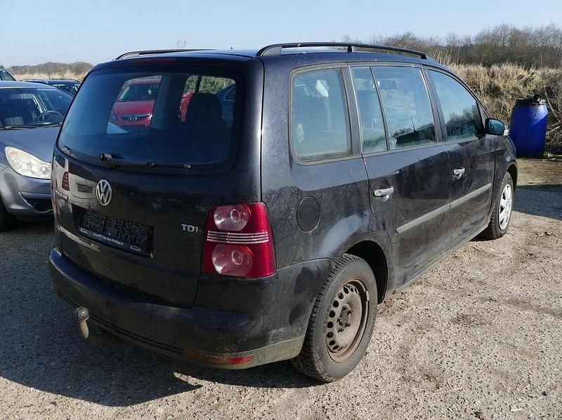 Gebraucht VW Touran 105 PS (77 kW) 2008 Schwarz Van / Kleinbus