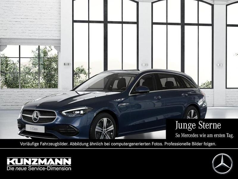 Sodalithblau metallic Gebraucht 2025 Mercedes C300e Avantgarde Kombi | 45.789 € (Superpreis) - Bild 1/4