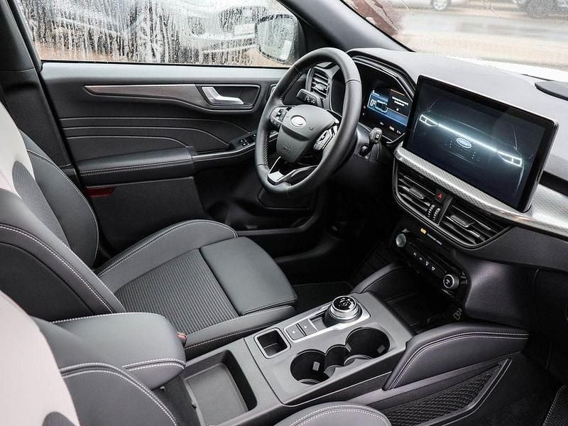 Ny Ford Kuga 243 HK (178 kW) 2026 Hvid SUV