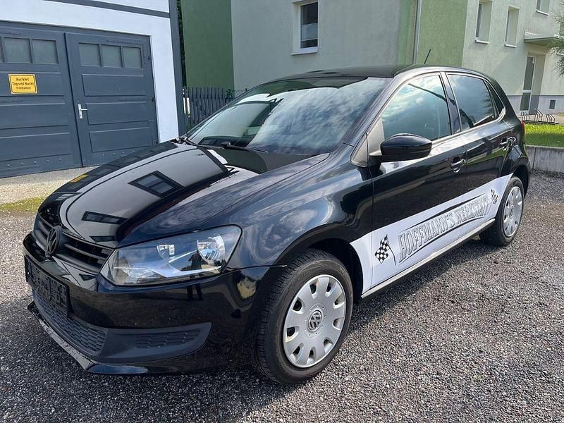 Schwarz Gebraucht 2010 VW Polo Comfortline Limousine | 3.900 € (Fairer Preis) - Bild 1/4