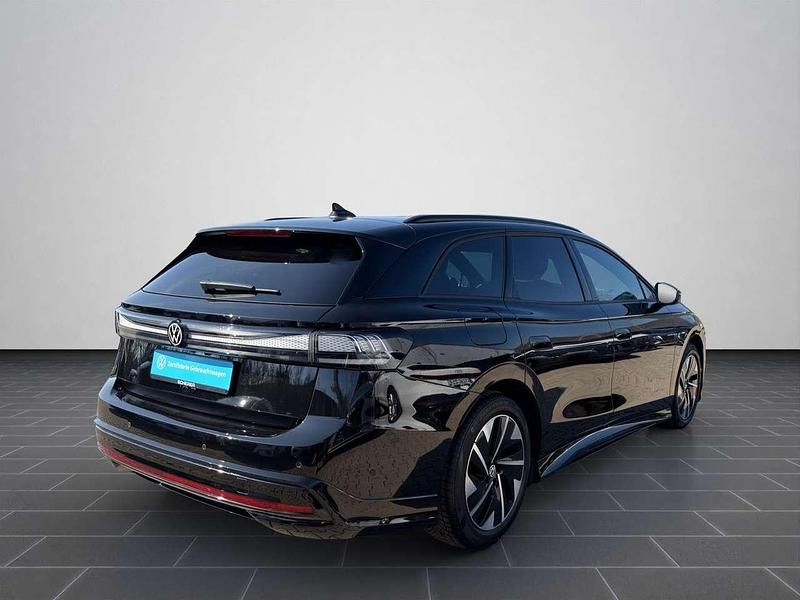 Gebraucht VW ID.7 Pro 210 kW (286 PS) 2025 Grenadillschwarz metallic (metallic) Limousine