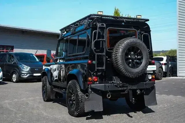 Gebraucht Land Rover Defender SE 122 PS (89 kW) 2013 Schwarz Kleinwagen