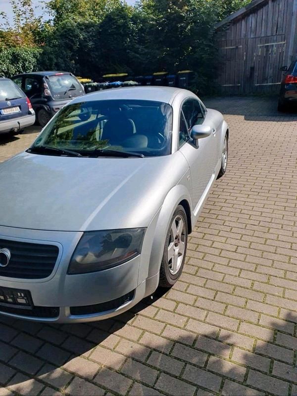 Silber Gebraucht 1999 Audi TT Coupé | 3.250 € (Superpreis) - Bild 1/4