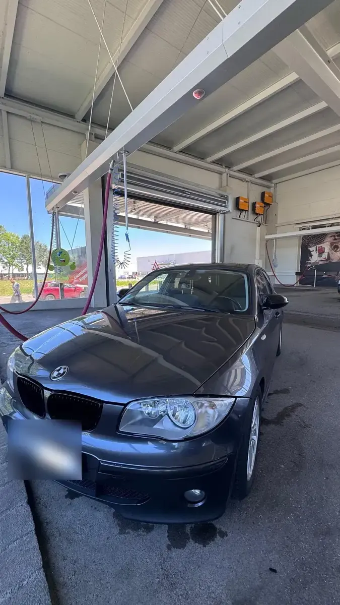 Gebraucht BMW 116 115 PS (84 kW) 2005 Grau Kleinwagen