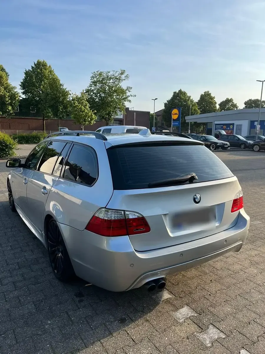 Gebraucht BMW 535 M Sport 272 PS (200 kW) 2005 Silber Kombi
