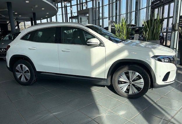 Gebraucht Mercedes EQA250 Progressive 139 kW (190 PS) 2025 Weiß SUV