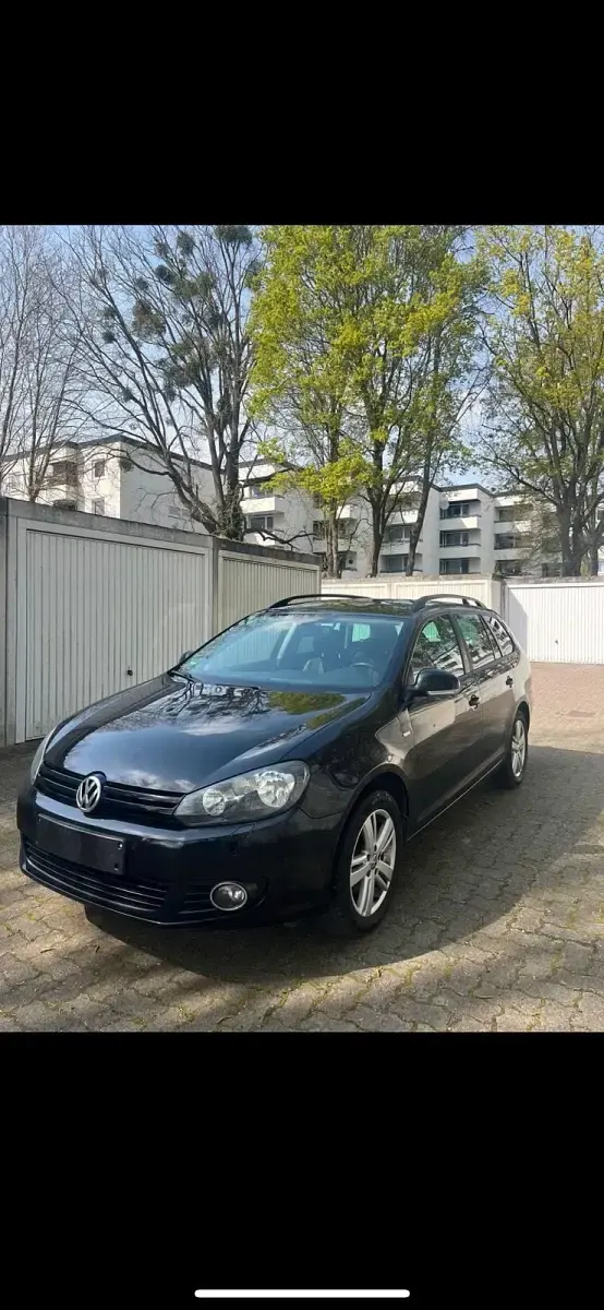 Second-hand VW Golf VII 140 CP (102 kW) 2012 Negru Break