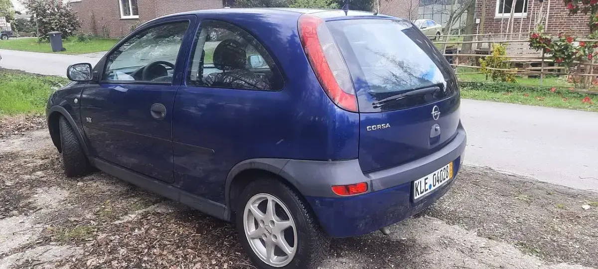 Gebraucht Opel Corsa Njoy 58 PS (42 kW) 2003 Blau Kleinwagen
