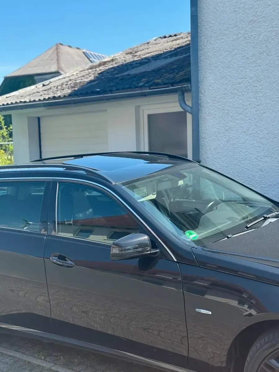 Gebraucht Mercedes E250 204 PS (150 kW) 2010 Schwarz Kombi