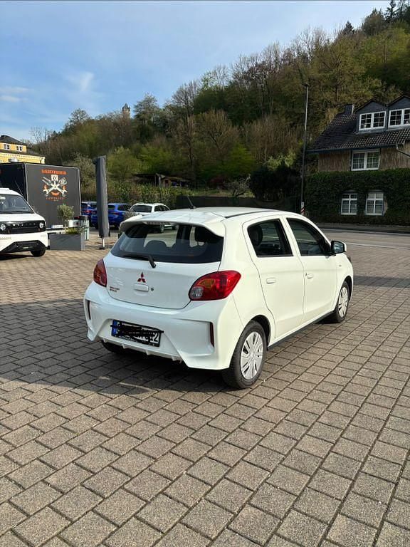 Second-hand Mitsubishi Space Star 71 CP (52 kW) 2020 Alb Hatchback