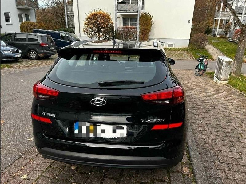 Schwarz Gebraucht 2020 Hyundai Tucson Advantage SUV | 17.300 € (Guter Preis) - Bild 1/4