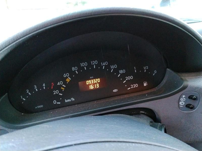 Gebraucht Mercedes A170 95 PS (69 kW) 2003 Braun Kleinwagen