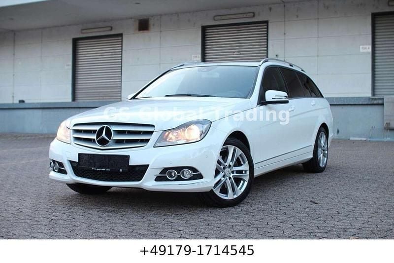 Weiß Gebraucht 2013 Mercedes C220 Avantgarde Kombi | 7.999 € (Guter Preis) - Bild 1/4