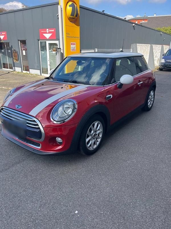 Gebraucht Mini Cooper 136 PS (100 kW) 2016 Rot Kleinwagen