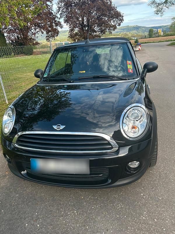 Second-hand Mini One Cabriolet 98 CP (72 kW) 2014 Negru Cabrio