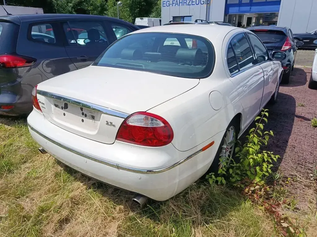 Gebraucht Jaguar S-Type Executive 207 PS (152 kW) 2006 Weiß Limousine
