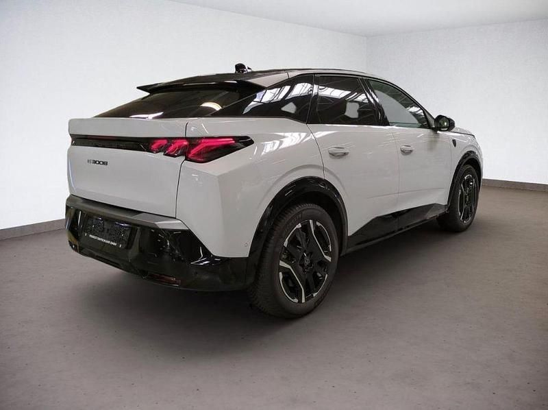 Neu Peugeot e-3008 GT 156 kW (213 PS) 2025 Weiß SUV