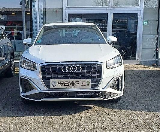 Gebraucht Audi Q2 S-Line 150 PS (110 kW) 2025 Weiß SUV