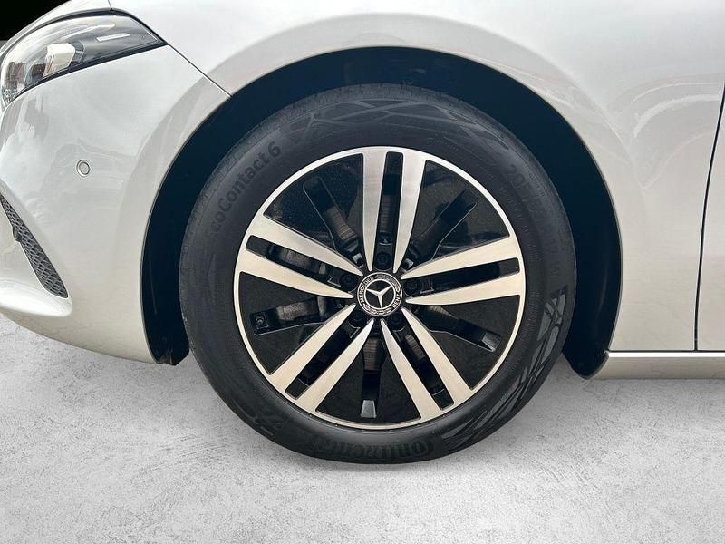 Gebraucht Mercedes A220 190 PS (139 kW) 2021 Silber Limousine